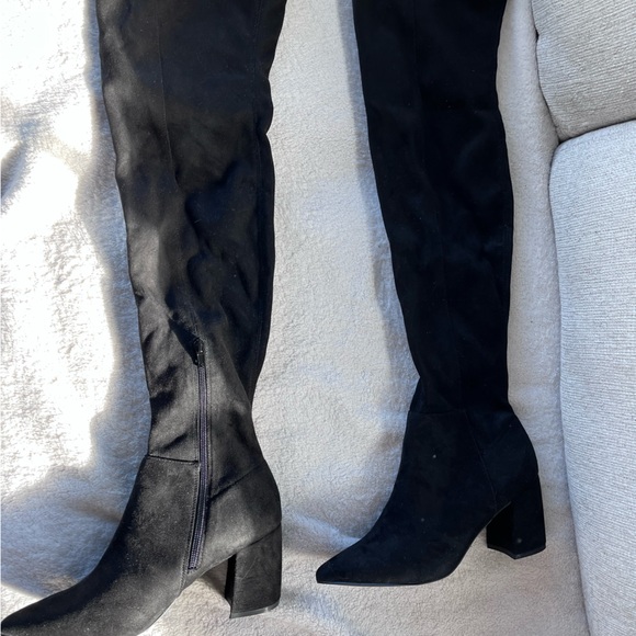 Steve Madden block heel over the knee suede boot - Picture 3 of 7